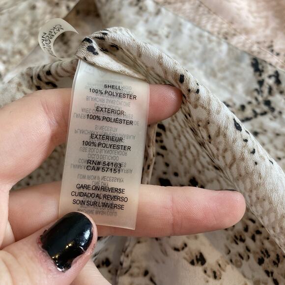 Calvin Klein Women's Ombre Snakeskin Button Up Blouse Size M‎ Lagenlook Career - Picture 6 of 13